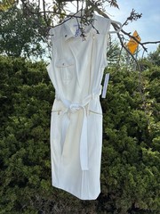 NWT Calvin Klein White and Gold Zipper Sleeveless Dress Size 8 Med Free Shipping