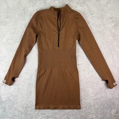 OQQ Women&rsquo;s Ribbed Brown Seamless Long Sleeve Mini Dress Size M Zip Front