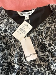 Walter Baker Black/White Floral V-Neck Ruffle Tiered Long Sleeve Mini Dress 8