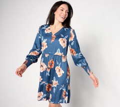 AnyBody Regular Printed Knee Length Dress with Smocked Sleeves Blue Floral 2X