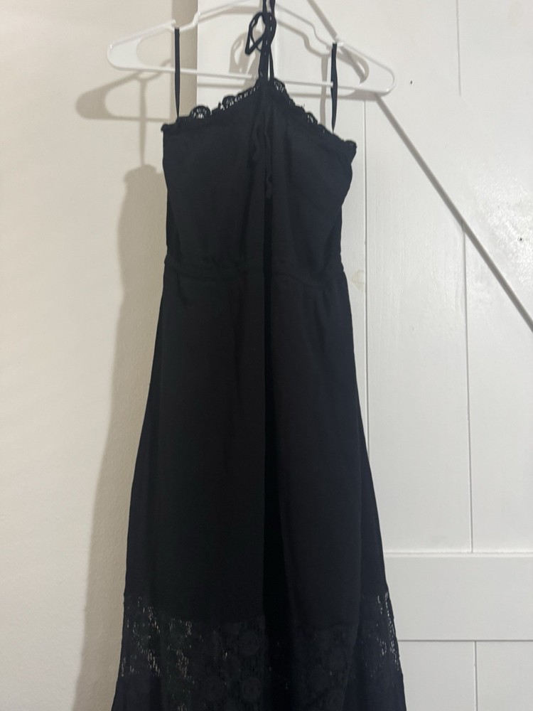 Love Tree Black Solid Halter Strappy Lace Trim Sleeveless Maxi Dress Size S
