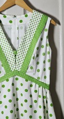 VTG 60s White Green Polka-Dots Dress Size S-M Rockabilly Garden Tea Party Mod