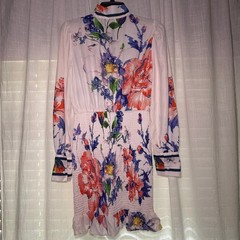 Her Bottari Dress Womens Medium White Floral Smocked Bodycon Mini Tie Neck