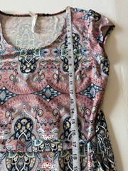 NY Collection Pink And Navy Paisley Floral Dress with belt, size Med