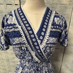 Kindred Maxi Dress Womens S Blue White Floral Wrap V Neck Short Sleeve Boho