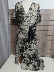 Joe Brown&rsquo;s Summer Wrap Dress Ladies Lite Holiday Pool Floral Luxury Tie UK 16