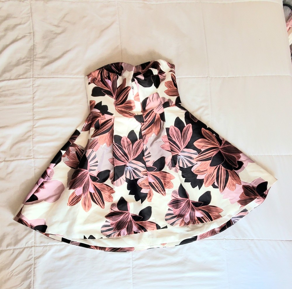 Keepsake The Label Divide Strapless Mini Dress Womens Medium Floral Pink NWT