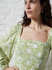 Beautiful Summer Floral Square Neck Midi Dress with slit , Kiwi Milk Size UK 12