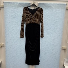 Colourblock Ruched Detail Velvet Dress size 12/14