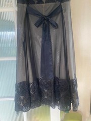 AMAZING DRESS SIZE 18 BLACK SHEER LINED AND BACKING GORGEOUS RIBON ORNAMENTS