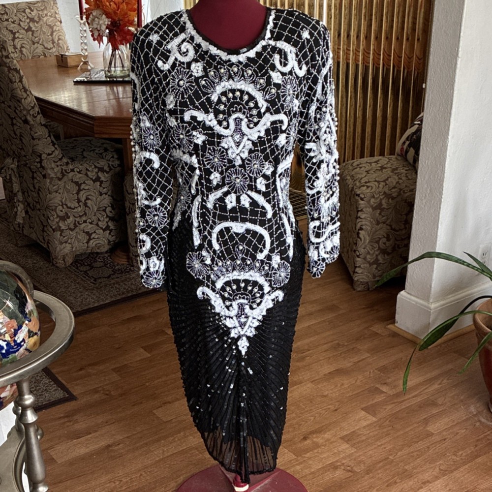 Black White Geometric Beaded Sequin Long Sleeve Sheath Dress Art Deco Formal