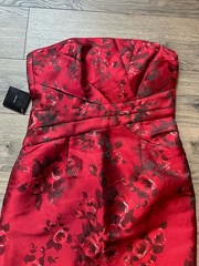 White House Black Market Strapless Red/Black Floral Satin Sheath Dress 10