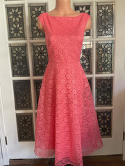 BETSEY JOHNSON Sleeveless Pink Lace Fit & Flare Summer Dress Size 4