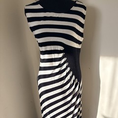 Eci Striped Stretch Midi Dress, Sz Lg Black/White w/Waist Form Fit Detail