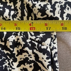 NWT H&M Black and beige patterned above the knee Dress sz XS Boho NEW 326