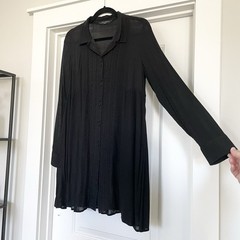 Knot Sisters Black Collared Button Down Swing Shirtdress Pleated Long Sleeve S