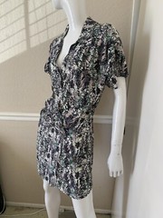 TRACY REESE NEW! 100% Silk Gray/Green Leaf Drawstring Hook Front Mini Dress Sz S