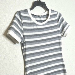 Charlotte Russe Medium Junior Gray/White Short Sleeve Striped Dress