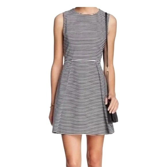Kate Spade Saturday Women&rsquo;s Dress Size 8 Striped Sleeveless Fit & Flare Classic
