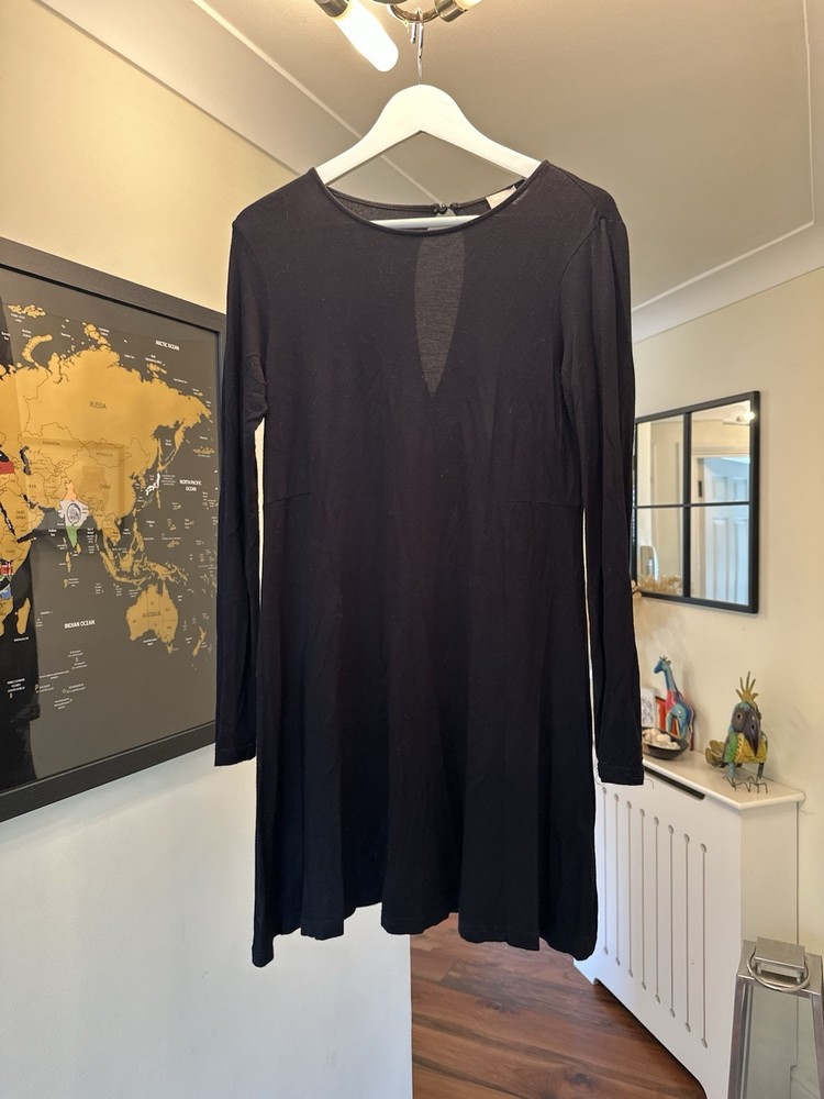 ASOS Women’s Long Sleeved Black Swing Stretch Dress UK 8 (Fits 8-10) Worn Once