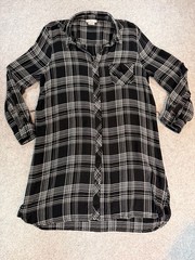 BLL NYC Black and White Plaid Button-Down Roll-Tab Sleeve Shirt Dress