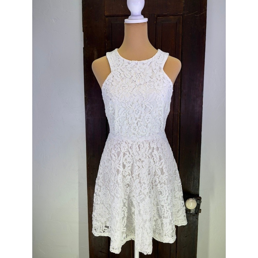 White Floral Lace Side Cutout Strappy Fit and Flare Dress Size S Gold Zipper