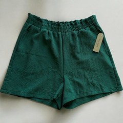 Nine.Eight New York Green Textured Elastic Waist Shorts Women’s Size M NWT
