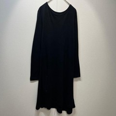 USED RARE, HIGH-QUALITY, UNIQUELY SHAPED CASHMERE FLARED LONG-SLEEVED KNIT DRE