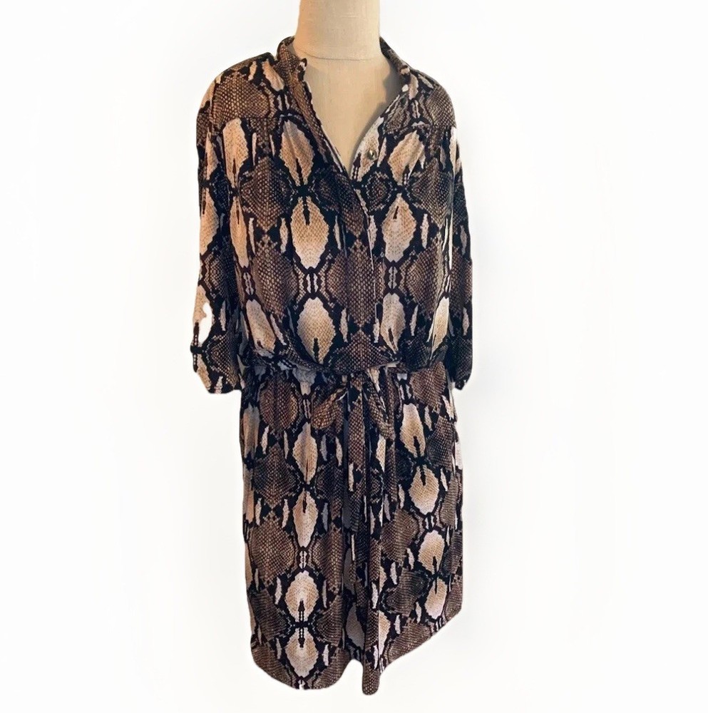 WHBM Python Snake Print Half Sleeve Pullover Dress Women’s Medium Beige Brown￼￼