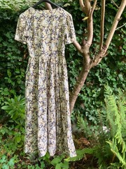 romantic vintage Laura Ashley button through summer dress UK12