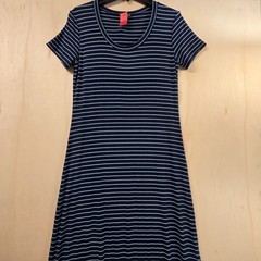 Tommy Bahama Maxi Dress Womens M Navy Blue Striped Scoop Neck Stretch Jersey