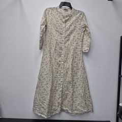 Vismay Floral Dress Size Large