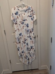 MISFAY Women&rsquo;s L White Floral V-Neck Short Sleeve Pullover Maxi Dress