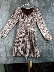 Taylor A Line Dress Womens 2 Multicolor Pleated Scoop Neck Tie Waist Long Sleeve