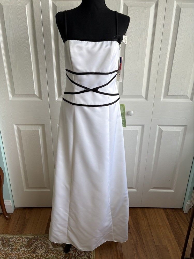 New Satine White with Black Trim Long Formal Dress. Jr. size 9 or Misses Size 6.