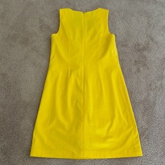Calvin Klein Yellow Lace Up Grommet Shift Dress Sz 4 V-Neck Sleeveless A-Line