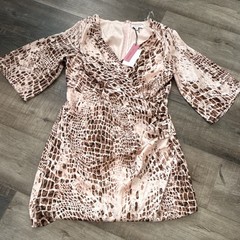 Andrée by Unit Snake Print Wrap Mini Dress S V-Neck Chiffon 3/4 Bell Zip