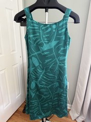 NWT Ann Taylor Size 0 Green Tropical Leaf Print Sleeveless Shift Dress Midi