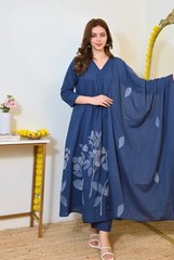 Vashu Ventures Women&rsquo;s Blue Kurta Pant Dupatta Set Floral Ethnic Suit