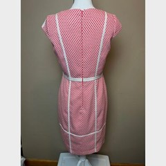 ADRIANNA PAPELL Flattering Piping, A-line silhouette Dress Size 6