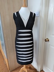 Alexon Black Cream Bodycon Colour Block Sexy Dress UK 10 Fully Lined Date NWOT