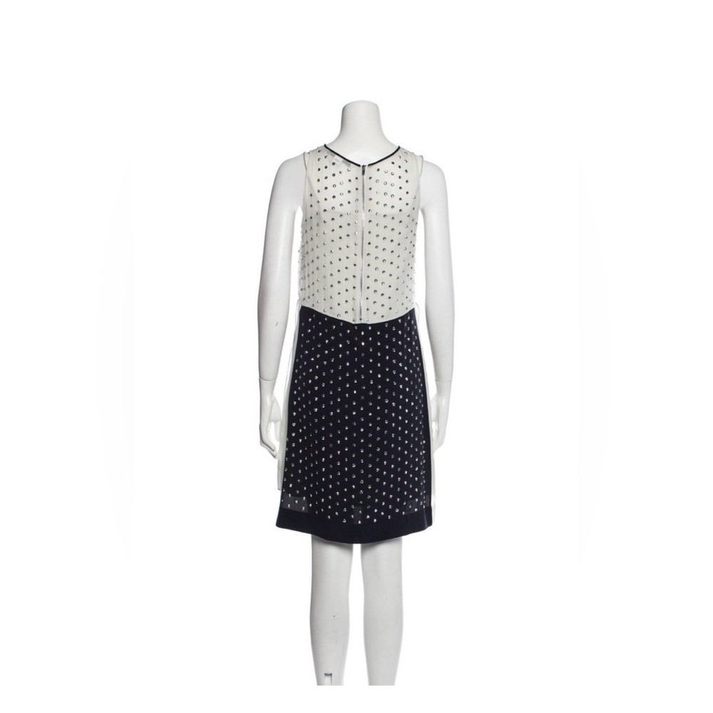 Diane Von Furstenberg Two-Tone Ivory and Navy silk Studded tunic sleaze sz 4