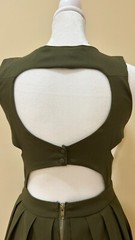 TILLY ANNE Olive Green Mini Sleeveless Lined Pleated Dress Cut Out Back Sz S