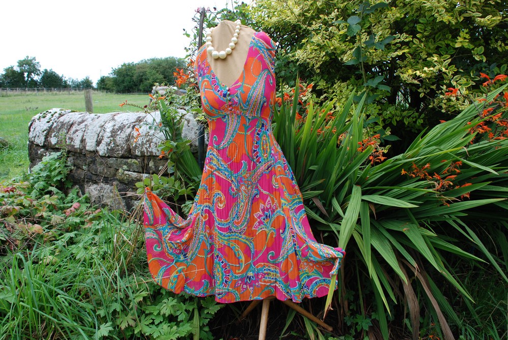 EAST 12/14 VIBRANT COLORED,ORANGE,HOT,PINK,CRINKLE,POLY,DRESS,WEDDING,CRUISE
