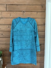 Title Nine Dress Women’s Blue Paisley Long Sleeve Stretch Outdoor Medium EUC