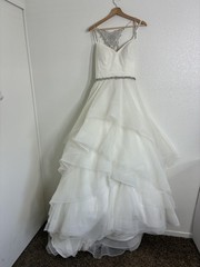 Morilee Dress Womens 8 White Tulle Ball Gown Beaded Back Wedding Bridal Veil
