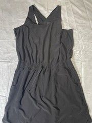 Patagonia Women&rsquo;s Terra Black Tribal Print Dress Size XL Cross Back And Pockets