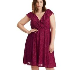 Torrid berry leave v neck ruffled knee length dress plus size 2X 2