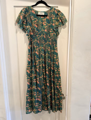 Trovata Birds of Paradis Floral V-Neck Flutter Sleeve Smocked Midi Dress M