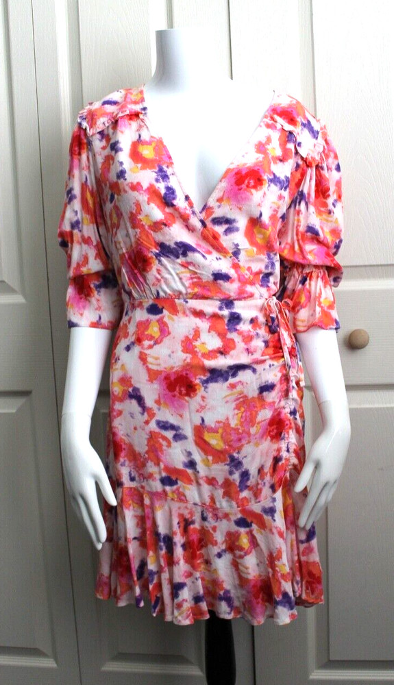 NWT Betsey Johnston women&rsquo;s wrap dress size 10 , 3/4 sleeves Ruffle. #044